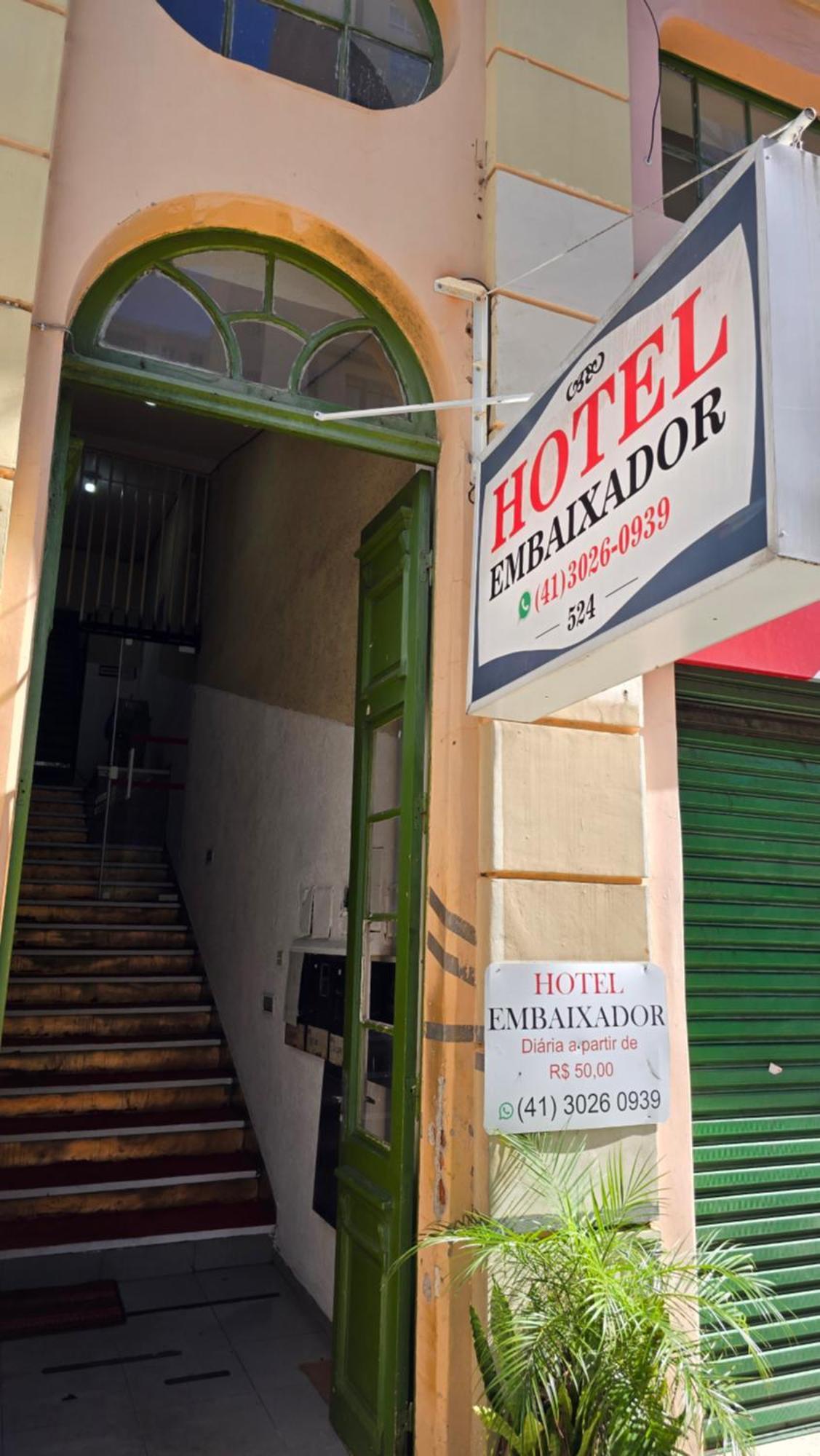 Hotel Embaixador De Curitiba Exterior foto